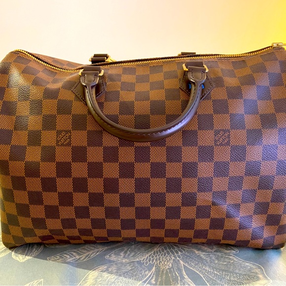 Authentic Louis Vuitton Damier Ebene Speedy 35 - Picture 2 of 11